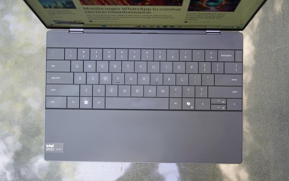 <p>Dell XPS 13 keyboard</p>
