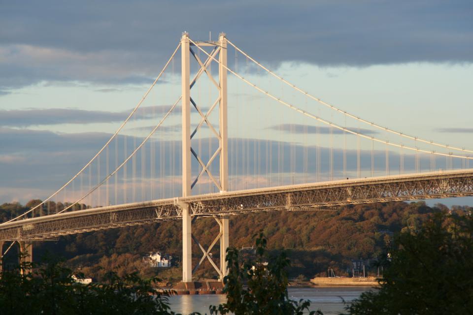 The Forth Road Bridge (Robin McKelvie)