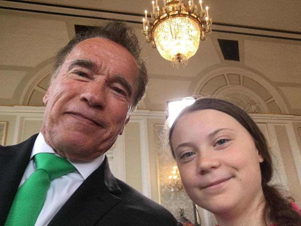 Arnold Schwarzenegger hingegen zeigte sich nach einem Treffen bei einer Klima-Tagung von Greta Thunberg "sehr beeindruckt", wie er bei Instagram schrieb. Er machte ihr dann auch ein ganz besonderes Geschenk: Für ihre Reise in den USA und Kanada stellte der Ex-Gouverneur von Kalifornien ihr ein Elektroauto zur Verfügung. (Bild: www.instagram/gretathunberg)