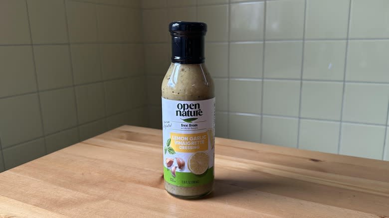 Lemon garlic vinaigrette dressing