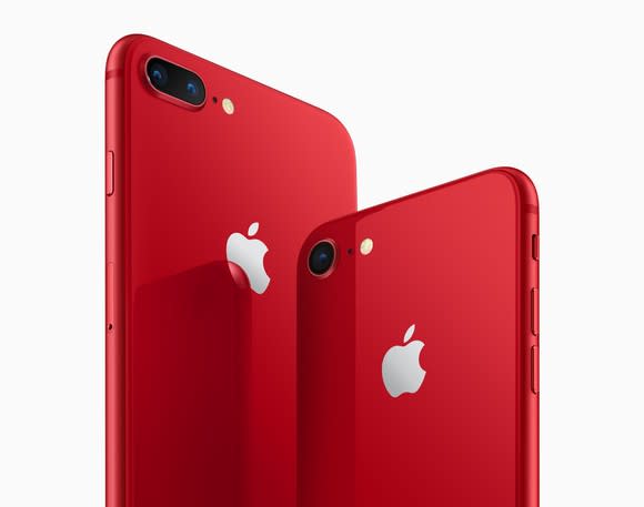 Apple's iPhone 8 Plus and iPhone 8 in red