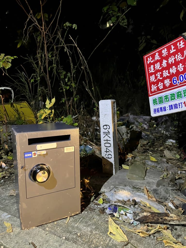 台中市警方查獲保險箱竊盜集團，在台中、彰化及桃園等地區流竄，涉犯多起知名連鎖店家保險箱竊案。（記者徐義雄攝）