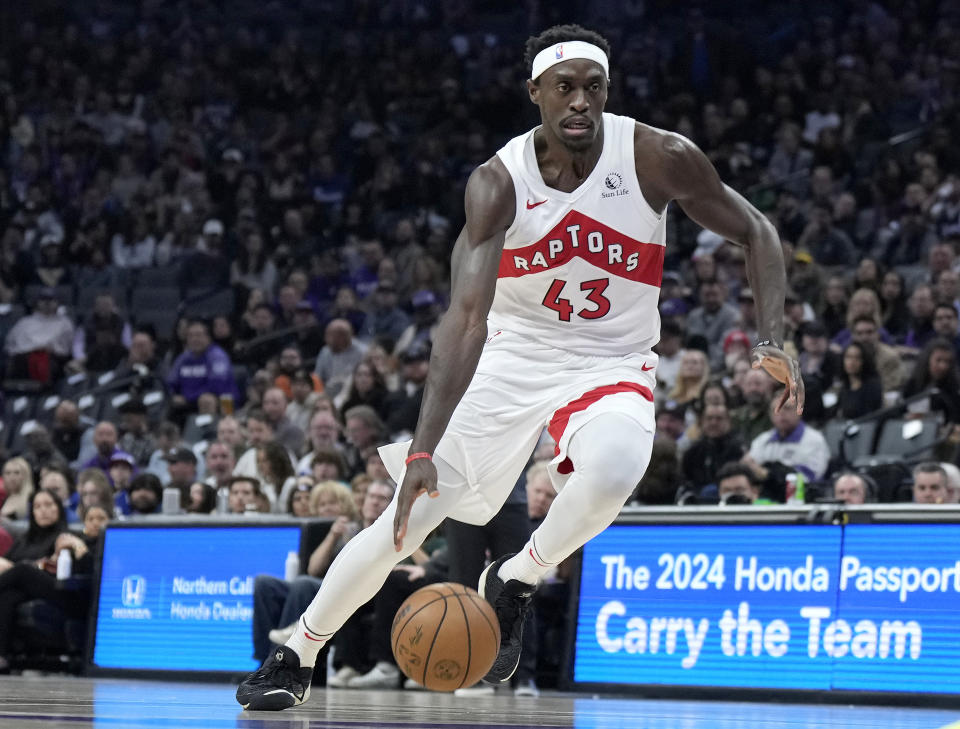 SACRAMENTO, CALIFORNIA - JANUARY 05: Pascal Siakam #43 of the Toronto Raptors dribbling the ball looks to drive to the basket against the Sacramento Kings during the first half of an NBA basketball game at Golden 1 Center on January 05, 2024 in Sacramento, California. NOTE TO USER: User expressly acknowledges and agrees that, by downloading and or using this photograph, User is consenting to the terms and conditions of the Getty Images License Agreement. (Photo by Thearon W. Henderson/Getty Images)