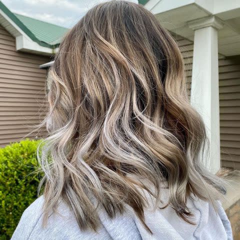 34 Silver Balayage Hair Ideas That Maximize the Chrome Trend