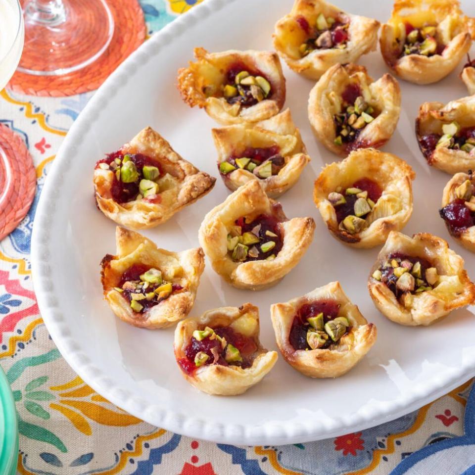 Cranberry Brie Bites