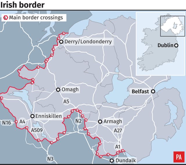 Graphic locates main Irish border crossings