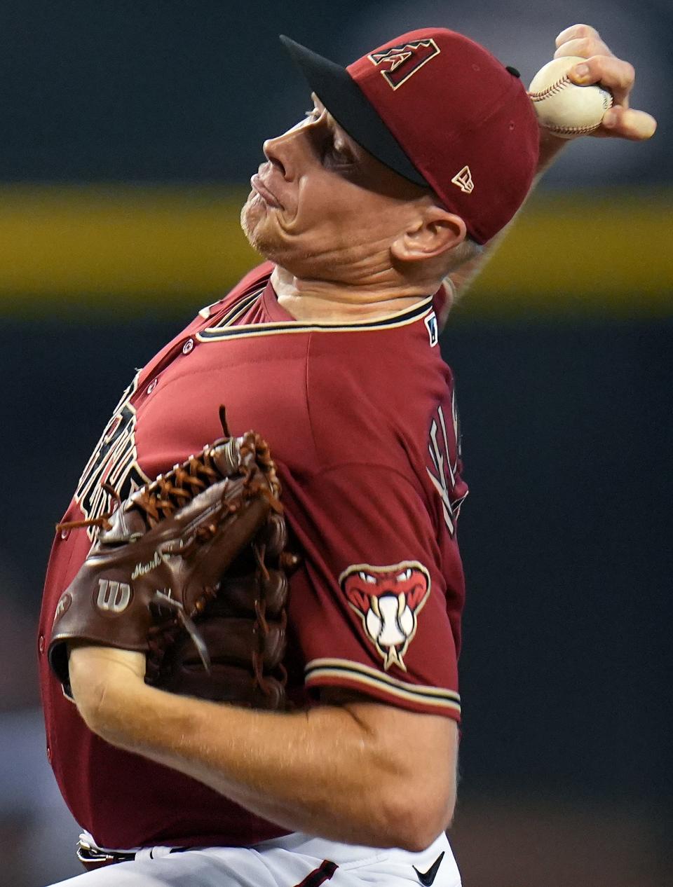 Sep 4, 2022; Phoenix, AZ, USA; Arizona Diamondbacks' Mark Melancon pitches against the Milwaukee Brewers at Chase Field. Mandatory Credit: Joe Rondone-Arizona Republic