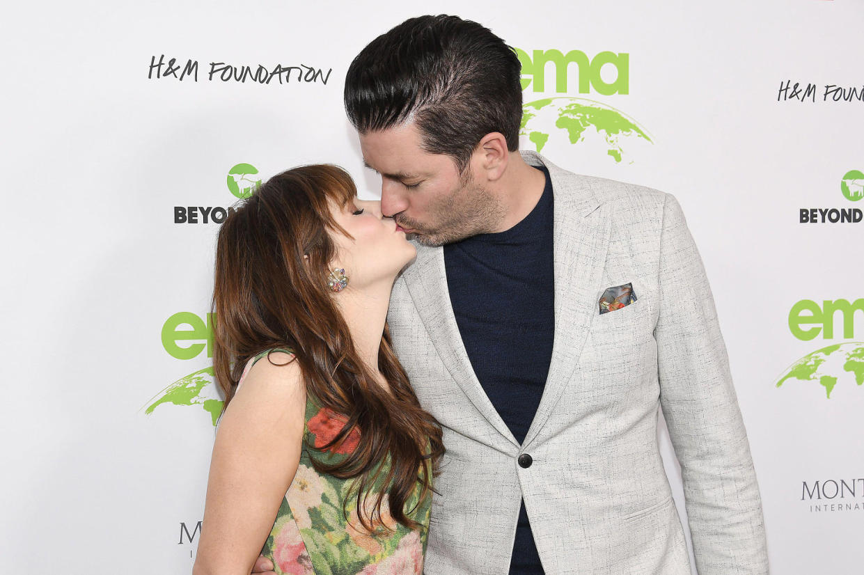 Zooey Deschanel and Jonathan Scott (Sthanlee B. Mirador / Sipa via Alamy )