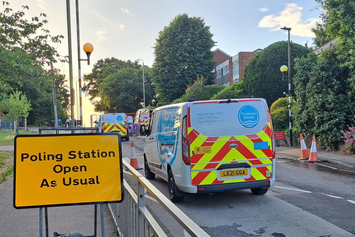 A spokesperson Chislehurst Matters explained that the school is still accessible via the pavement and for those wanting to use the car park, it can still be accessed via the car park <i>(Image: Chislehurst Matters)</i>