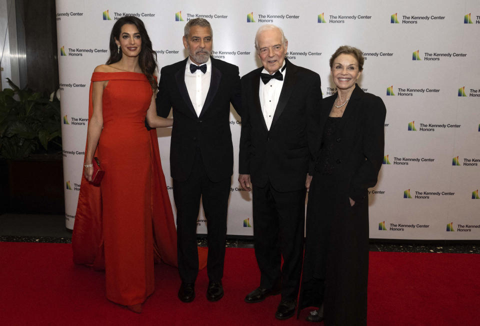 Le couple et les parents de George Clooney