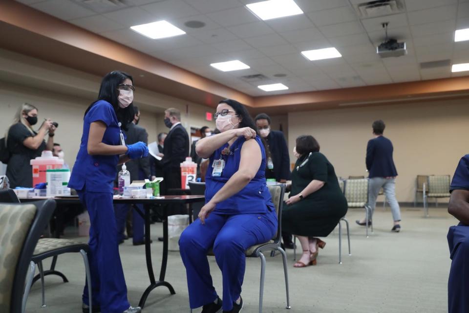 Front line workers at Lee Health's Gulf Coast Medical Center started receiving the Pfizer COVID-19 vaccine on Tuesday, December 22, 2020. 