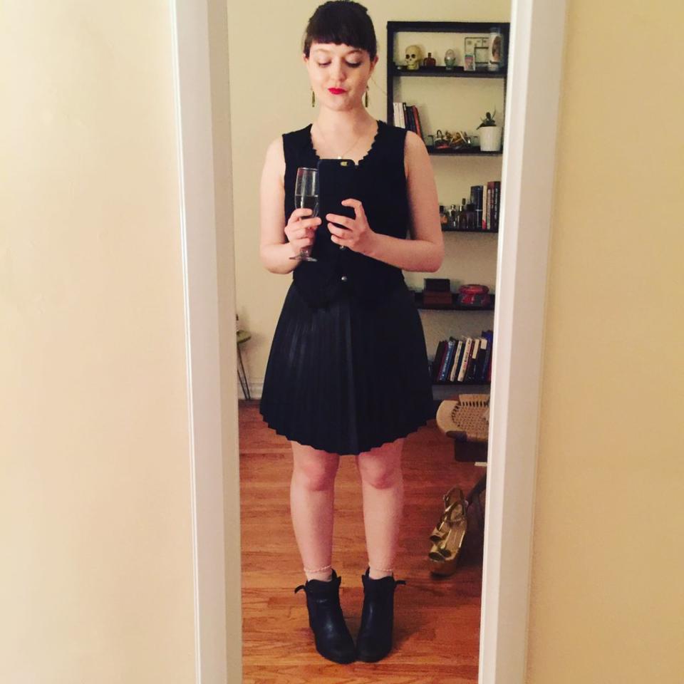 “Ich kämpfe jeden Tag mit meinem Körper”, schreibt diese Frau zu ihrem Plus-Size-Selfie. Sam Escobar tröstet: “Ich weiß, dass du kämpfst, aber du bist eine der hübschesten und stylischsten Leute in New York City.” (Bild-Copyright: Twitter/lemonsand)