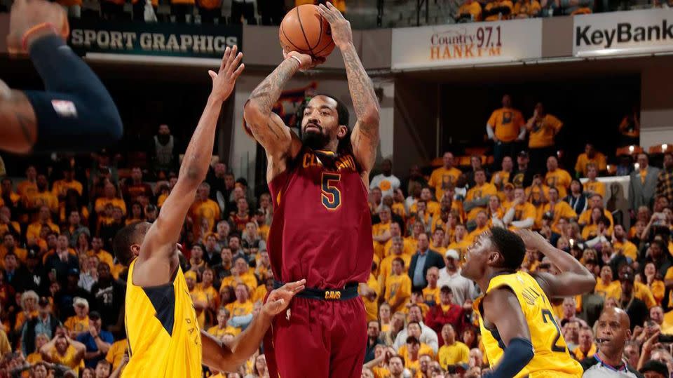 JR Smith gets it away on the buzzer. Pic: Getty