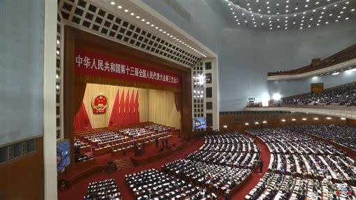  「港版國安法」通過，國發會推測，香港居民短期申請來台灣的人數會增加。（圖／翻攝自CCTV YouTube）