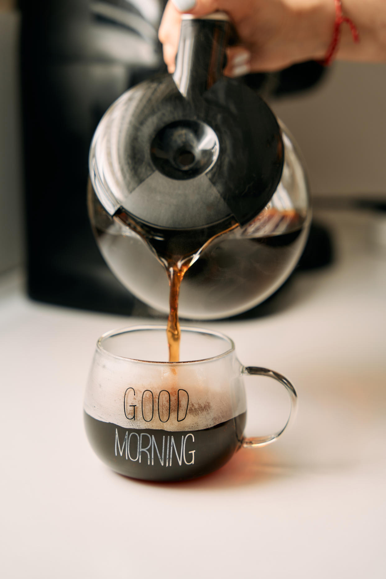 Que tu primera taza de café sea fácil y rápida/Getty Images.