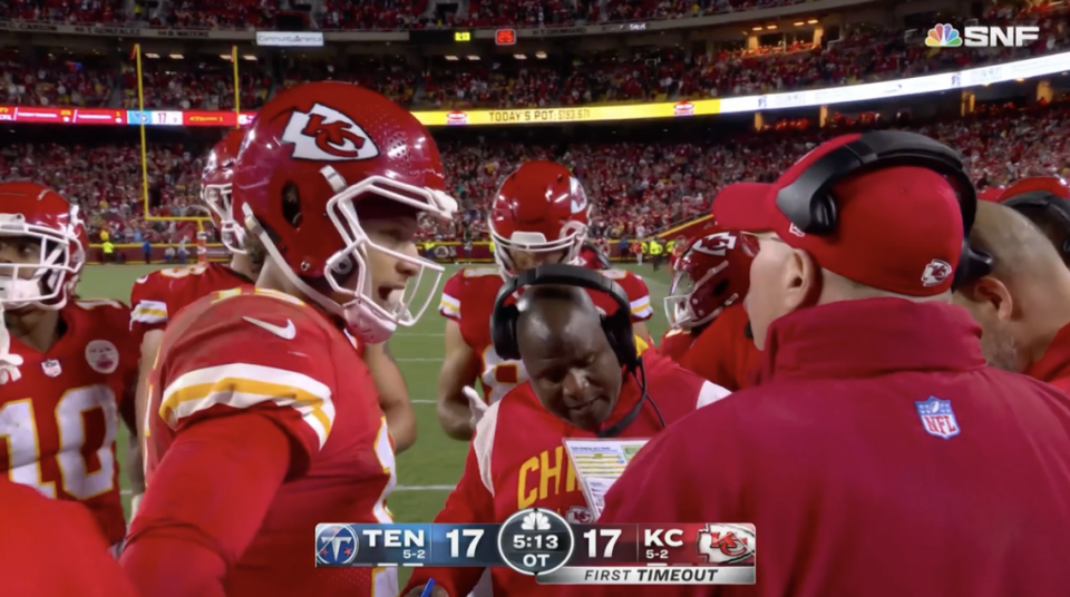 Chiefs’ Patrick Mahomes on sideline vs. Titans.