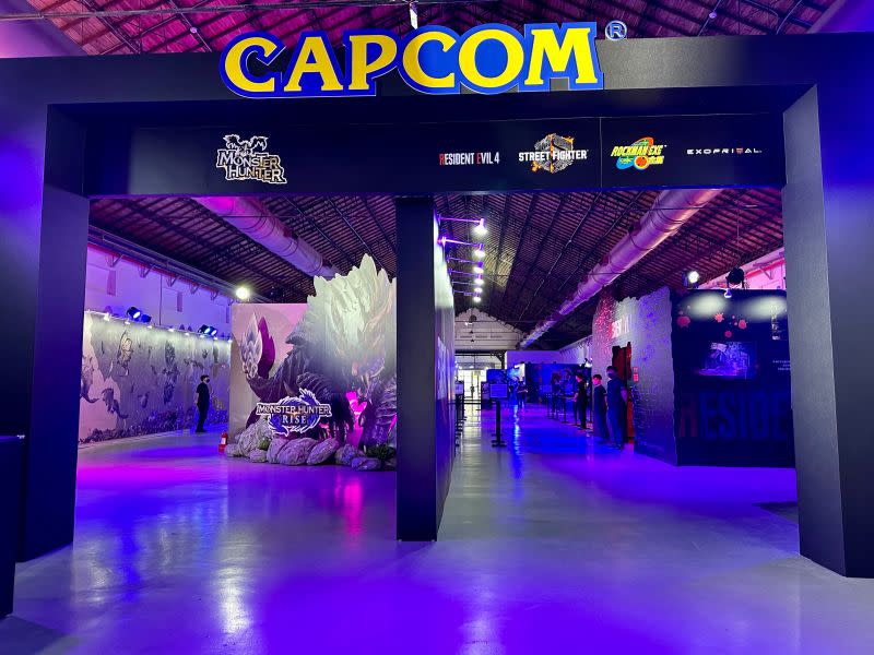 ▲一號展館將以CAPCOM為主題，有《惡靈古堡4 重製版》、《快打旋風6》、《洛克人 EXE 合集》未上市新作搶先試玩，還有《魔物獵人》獵人系列武器裝備也在此區。(圖／記者周淑萍攝)