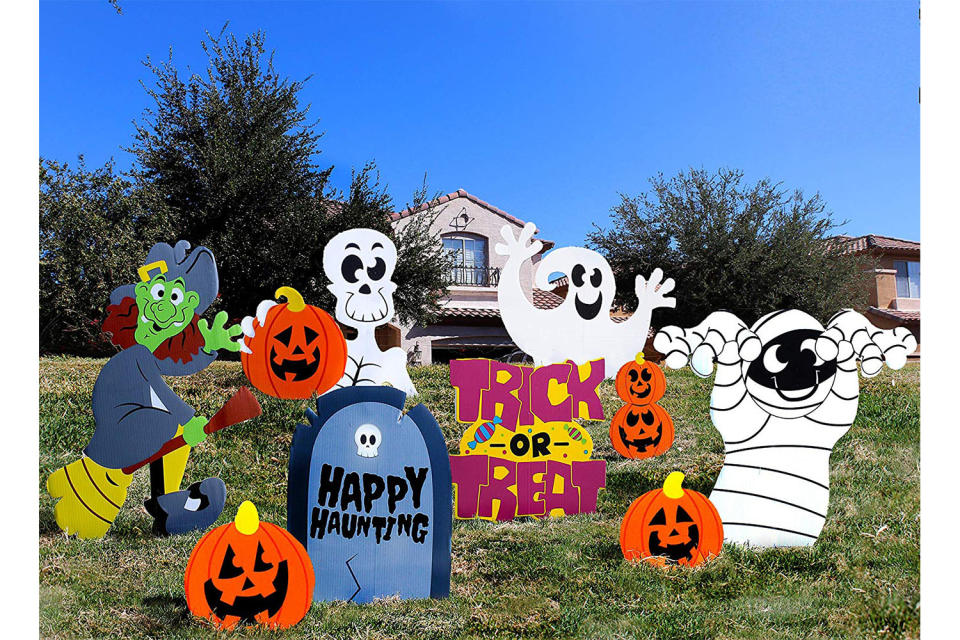 Friendly Halloween Yard Stake Signs