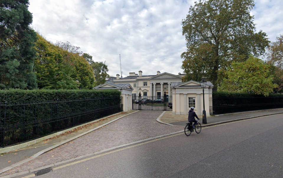 Hanover Lodge was on the market for £113 million (Google Maps)