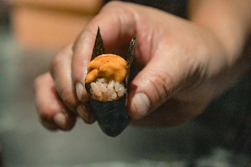 An Omakase - uni handroll