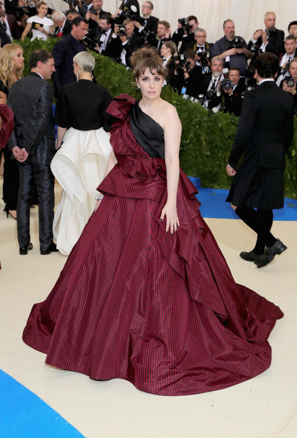 <h1 class="title">Lena Dunham in Elizabeth Kennedy</h1><cite class="credit">Photo: Getty Images</cite>