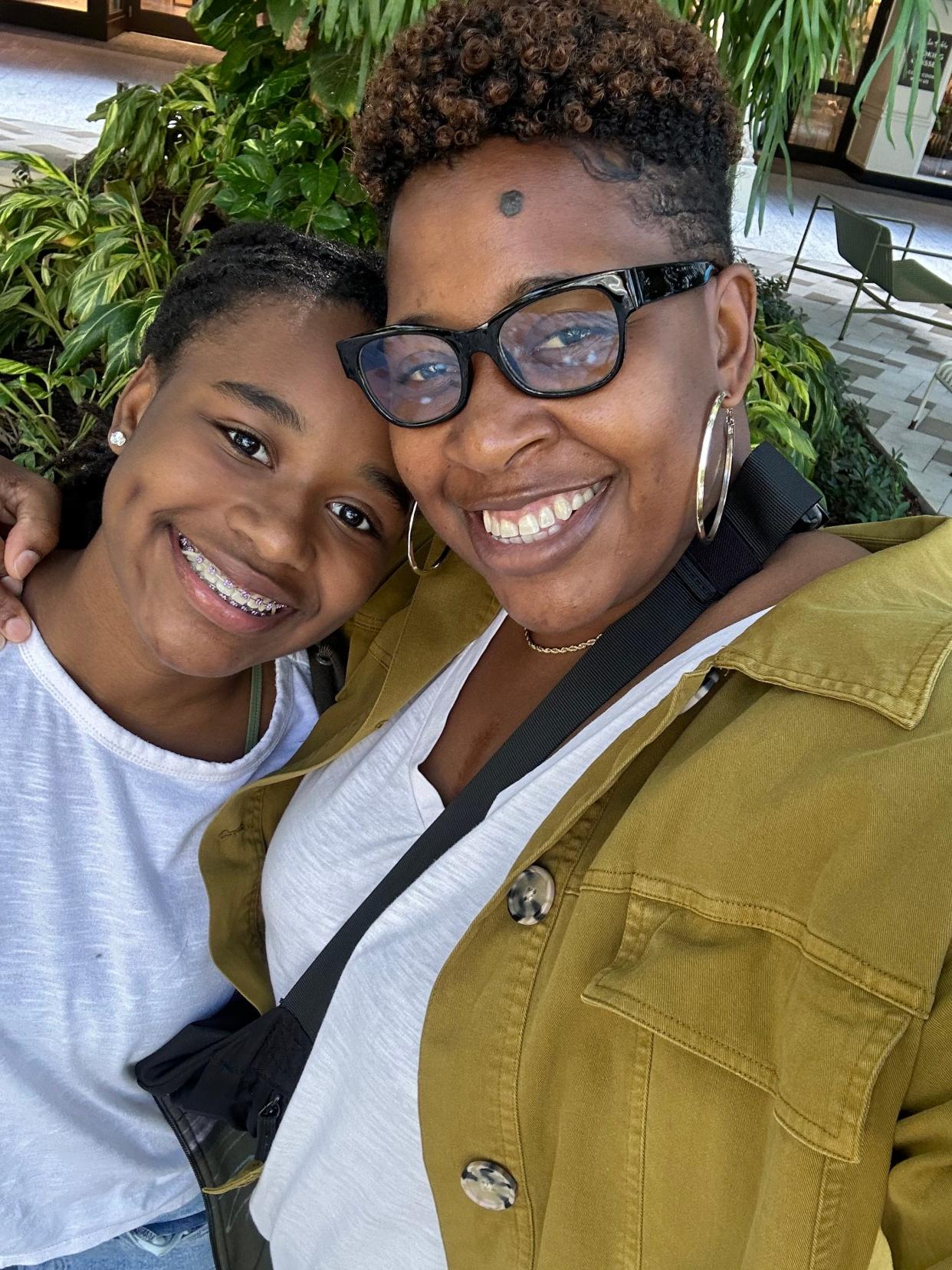 Symaria Glenn with her mother, Dhima Martin.