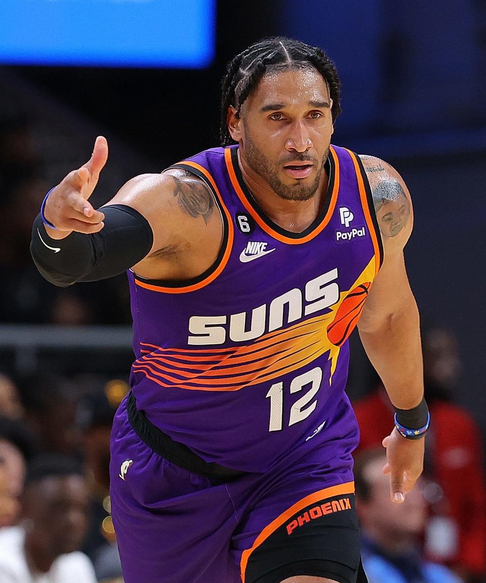 Who Is Number 46 On The Suns