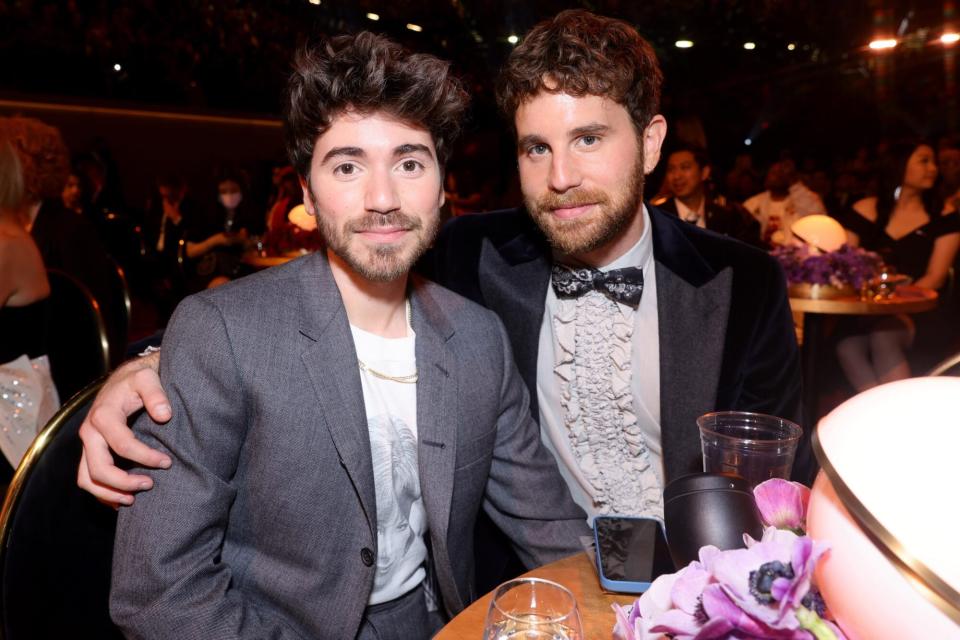 LAS VEGAS, NEVADA - APRIL 03: (L-R) Noah Galvin and Ben Platt attend the 64th Annual GRAMMY Awards at MGM Grand Garden Arena on April 03, 2022 in Las Vegas, Nevada. (Photo by Emma McIntyre/Getty Images for The Recording Academy)