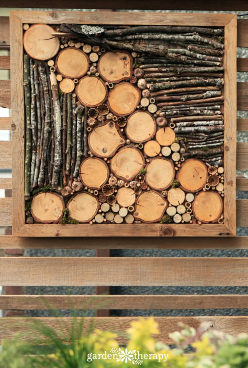 garden fence ideas bug hotel fence art