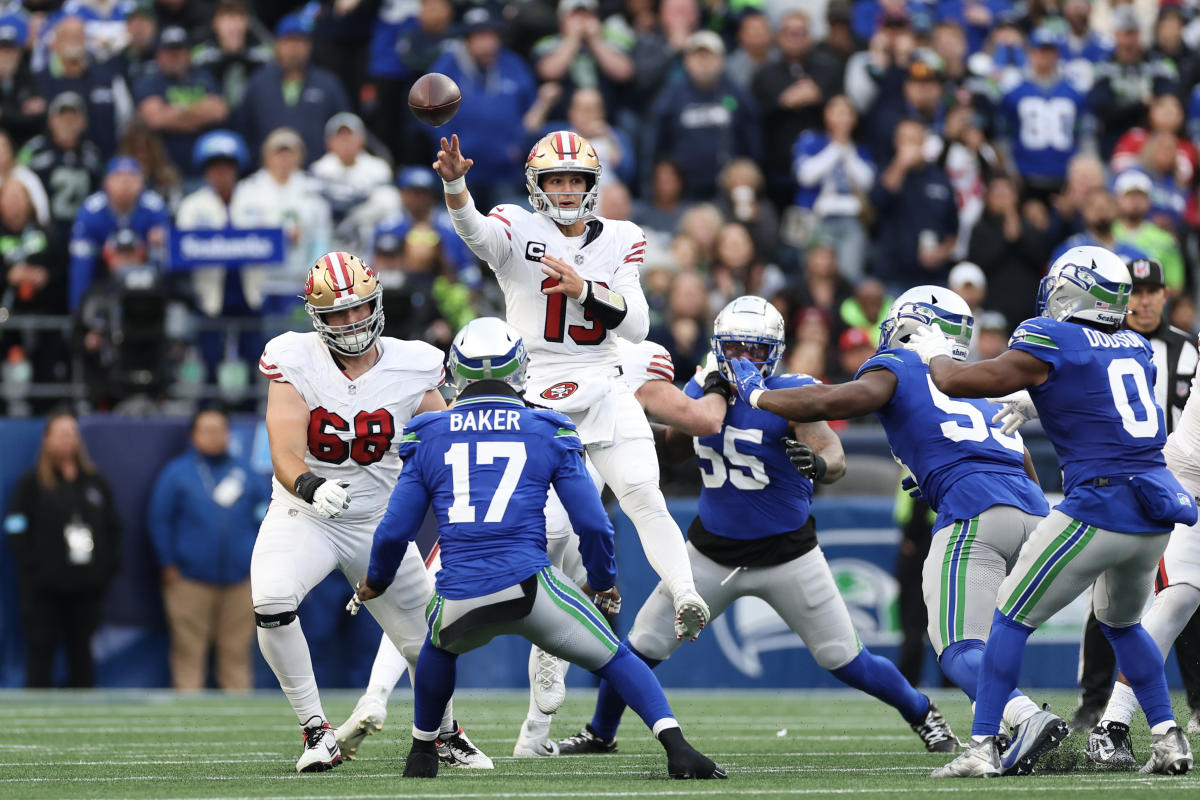 49ers dominate early, turn aside Seahawks’ comeback with key INT of Geno Smith in 36-24 win