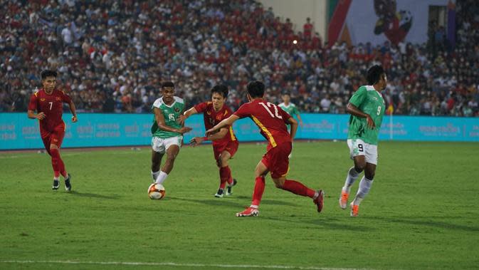&lt;p&gt;Timnas Indonesia U-23 melawan Vietnam dalam laga pertama grup A SEA Games 2021. (PSSI)&lt;/p&gt;