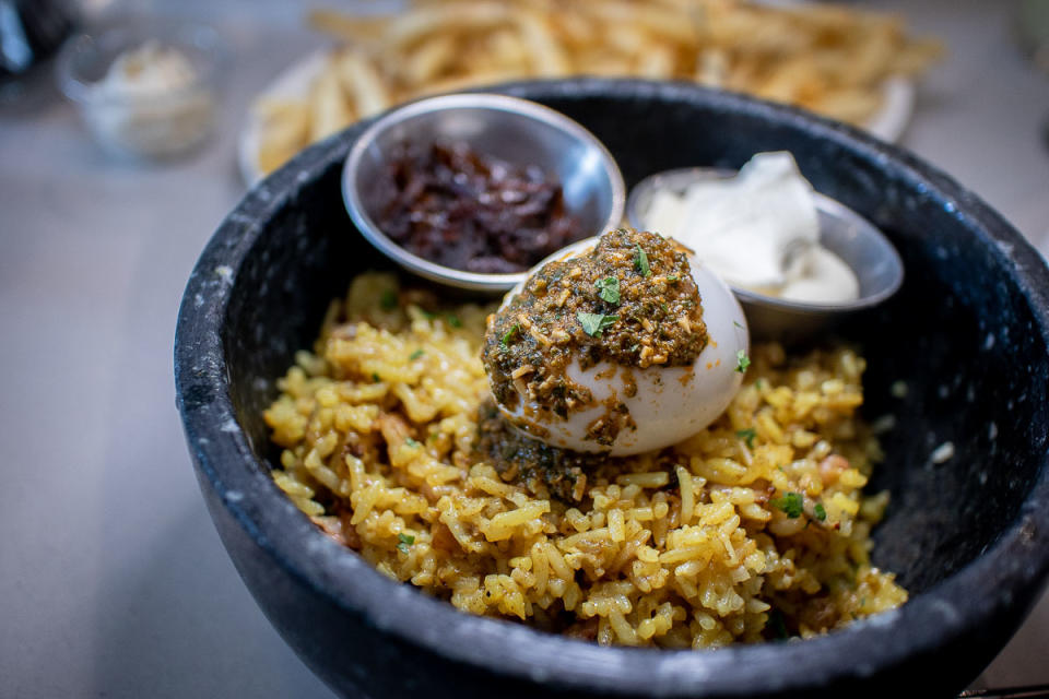 Bacon Kedgeree (PHOTO: Zat Astha/Yahoo Lifestyle SEA)
