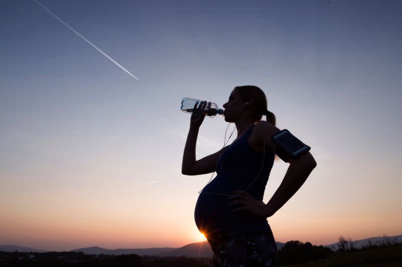 Schwangere Läuferin beendet Fünf-Kilometer-Lauf. (Bild: Getty Images)