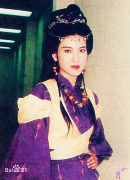 李婉華被稱為「最美紫衫龍王」、「香港最美三級片女星」。（圖／翻攝自百度百科）
