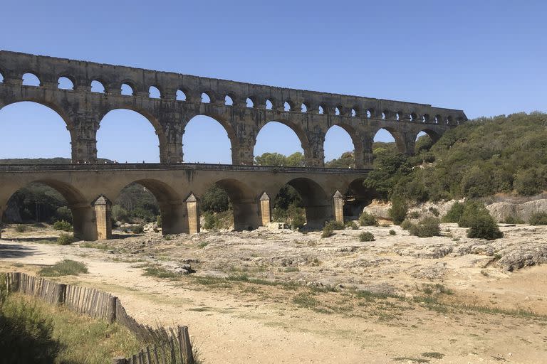 Acueducto de  Nimes, Francia