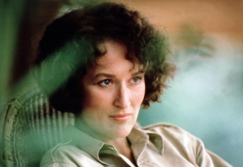 OUT OF AFRICA, Meryl Streep, 1985, © Universal/courtesy Everett Collection, OOA 033, Photo by: Everett Collection (66338)