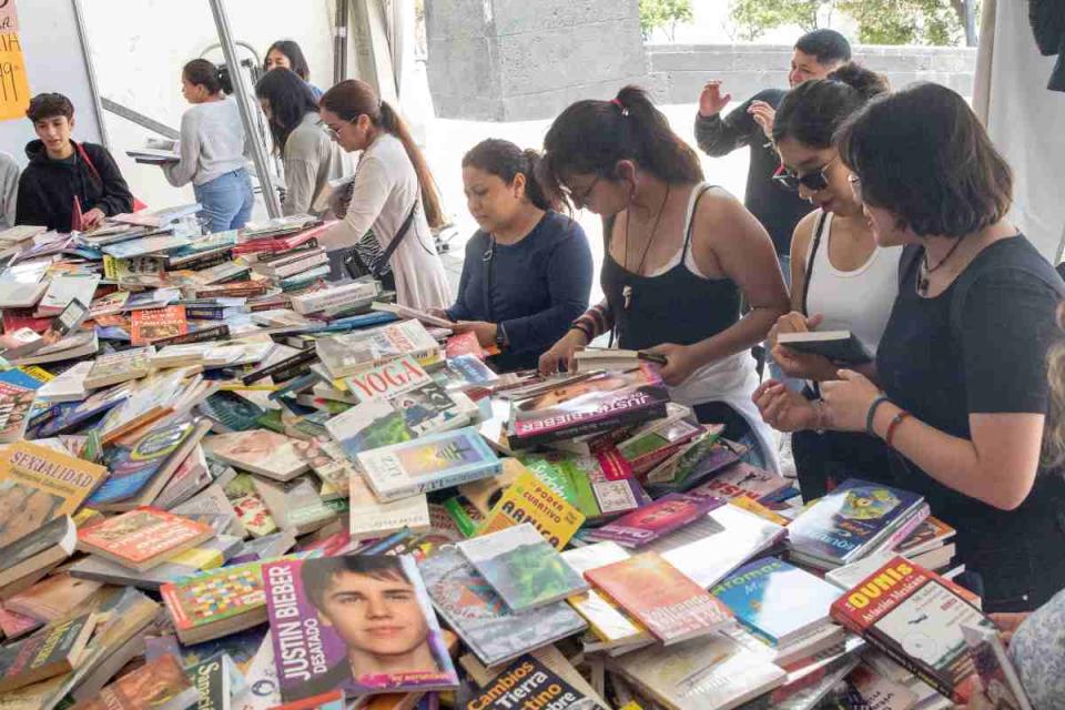 Gran Remate de Libros y Películas