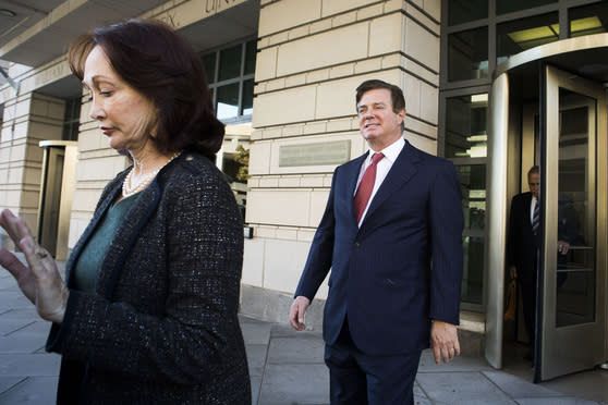 Paul Manafort leaves the U.S. District Court for the District of Columbia after a status conference on November 2, 2017.