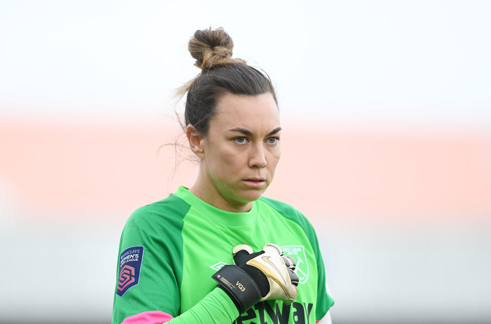 DAGENHAM, ENGLAND - MARCH 03: Mackenzie Arnold of West Ham United looks on during the Barclays Women´s Super League match between West Ham United and Manchester United at Chigwell Construction Stadium on March 03, 2024 in Dagenham, England. (Photo by Alex Davidson/Getty Images)