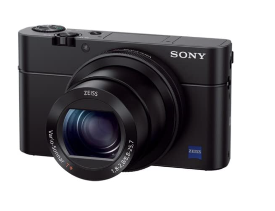 Die Sony RX100 III Premium-Kompaktkamera gibt es bei Amazon momentan im Angebot für 469,94 €. (Quelle: Amazon)