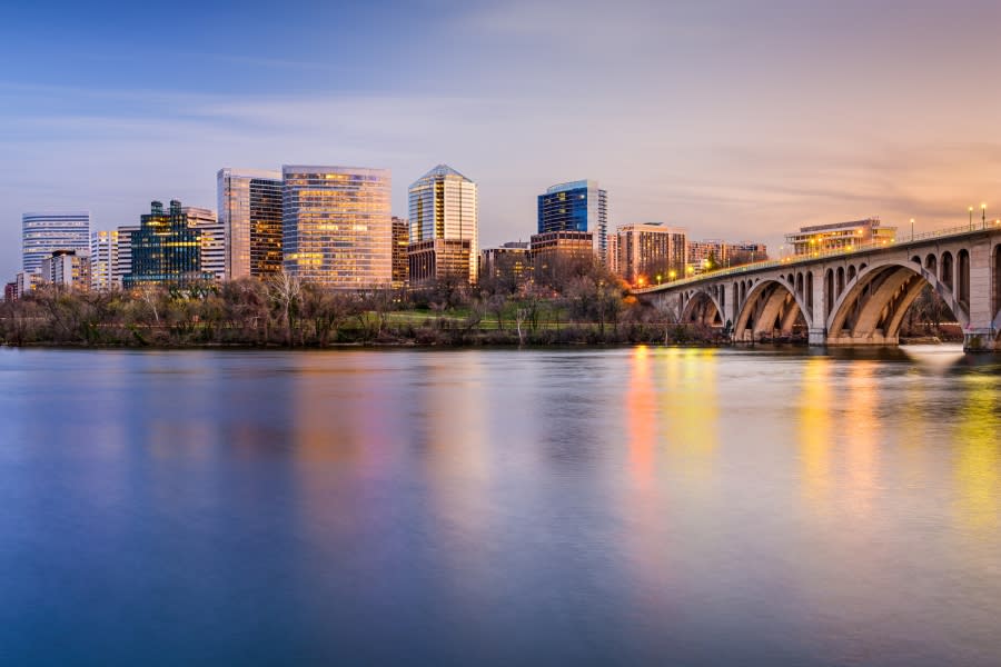 Rosslyn, Arlington, Virginia, USA city skyline on the Potomac River. (File: Getty)