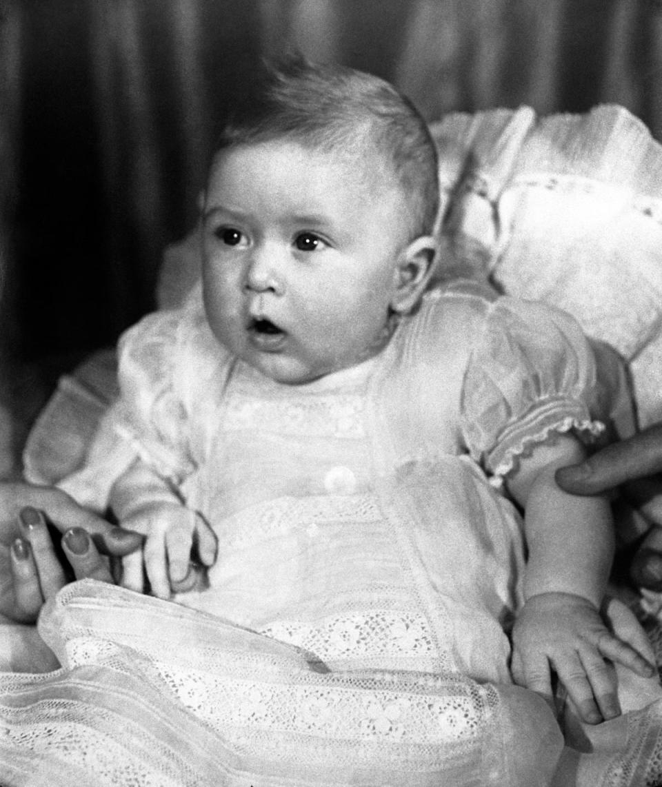 The fair-haired and blue-eyed infant Prince was 19 weeks old when photographed and weighed 16lb 2oz. (PA )