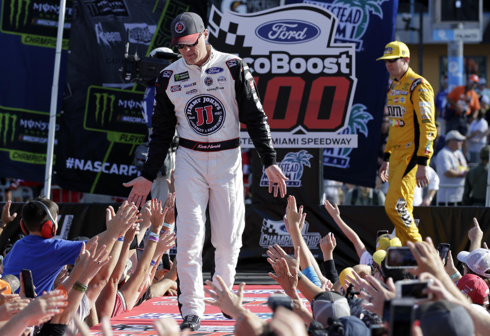 Kevin Harvick is introduced before a NASCAR Cup Series Championship auto race at the Homestead-Miami Speedway, Sunday, Nov. 18, 2018, in Homestead, Fla. (AP Photo/Terry Renna)