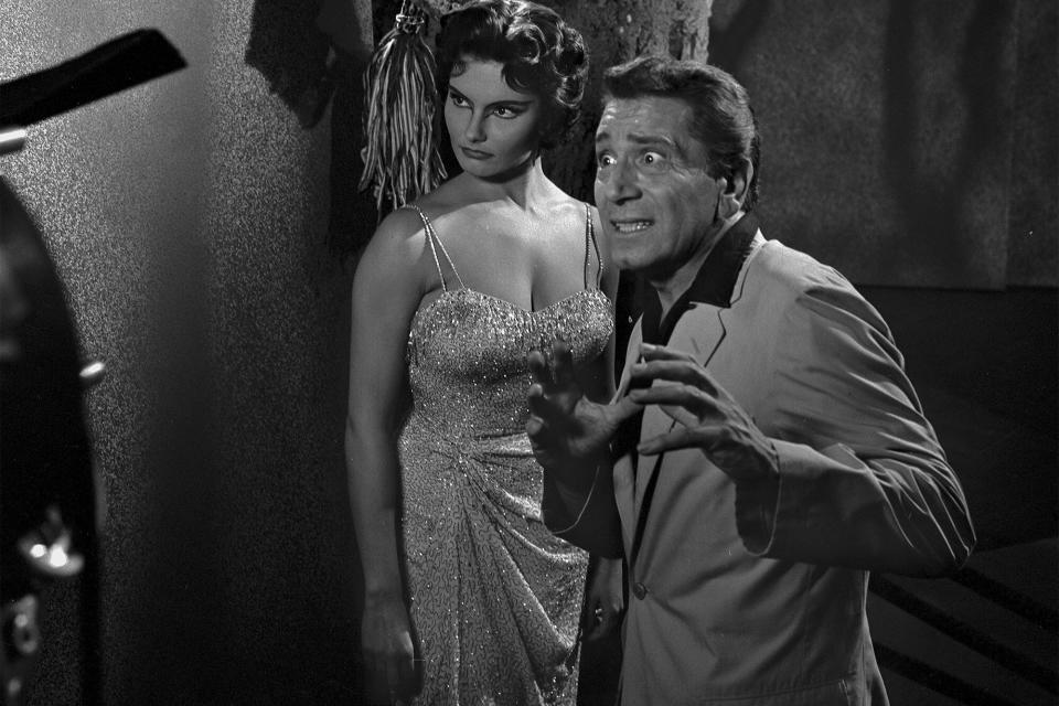 LOS ANGELES - AUGUST 20: THE TWILIGHT ZONE. Richard Conte as Edward Hall and Suzanne Lloyd as Maya in "Perchance To Dream". Season 1, episode 9. Image dated August 20, 1959. (Photo by CBS via Getty Images)