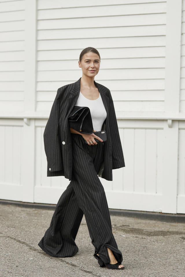 42 Minimalist Fashion Outfit Ideas To Wear Today, Tomorrow & Forever –  StyleCaster