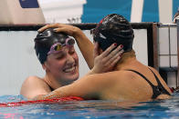 LONDON, ENGLAND - AUGUST 03: Elizabeth Beisel of the United States congratulates Missy Franklin of the United States on winning the Women's 200m Backstroke Final on Day 7 of the London 2012 Olympic Games at the Aquatics Centre on August 3, 2012 in London, England. (Photo by Ian MacNicol/Getty Images)