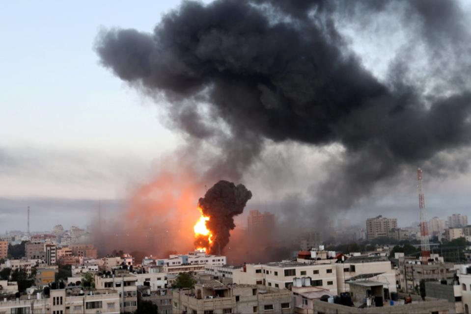 <p>An Israeli airstrike hits Gaza</p> (REUTERS)