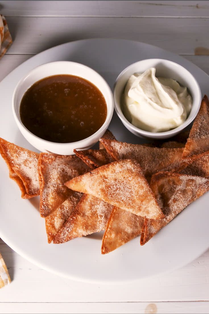 pumpkin pie wontons