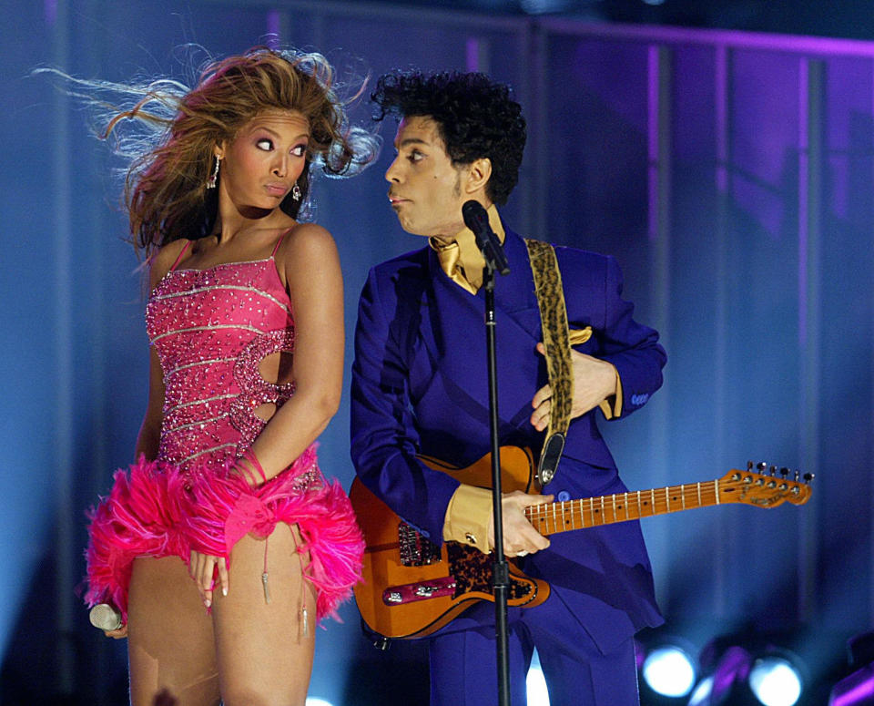 "That night with Prince, I was just in a trance. I don't remember anything after I walked through the smoke onstage. I was definitely Sasha Fierce that night, completely free." (<a href="http://www.gigwise.com/news/48061/beyonce-thanks-prince-for-unearthing-her-sasha-fierce-alter-ego" target="_blank">Giant magazine</a>)