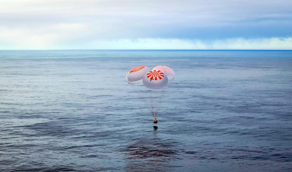 The Ax-3 Crew Dragon goes down to splash in the Atlantic Ocean off the coast of Florida near Daytona Beach to close out an extended 22-day mission.  / Credit: SpaceX